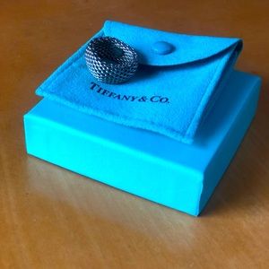 Tiffany and Company mesh ring size 6